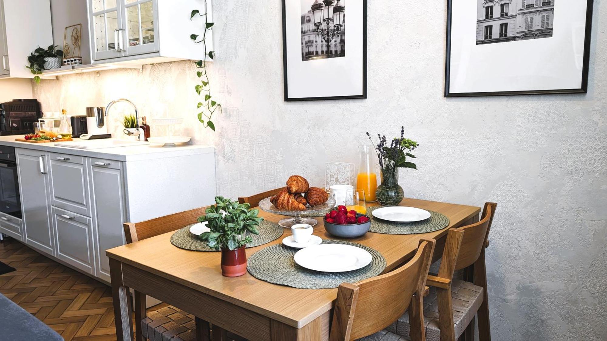 Apartment In Historic Center, Quiet Area, Ac 시비우 외부 사진
