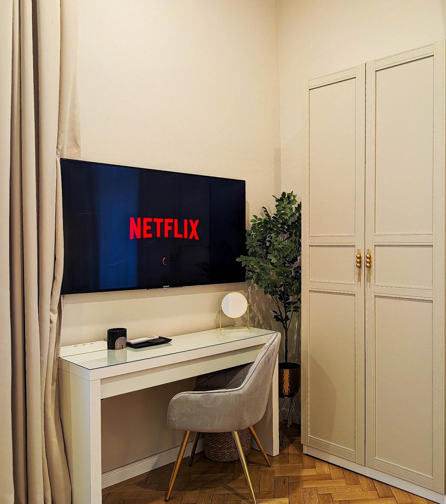 Apartment In Historic Center, Quiet Area, Ac 시비우 외부 사진