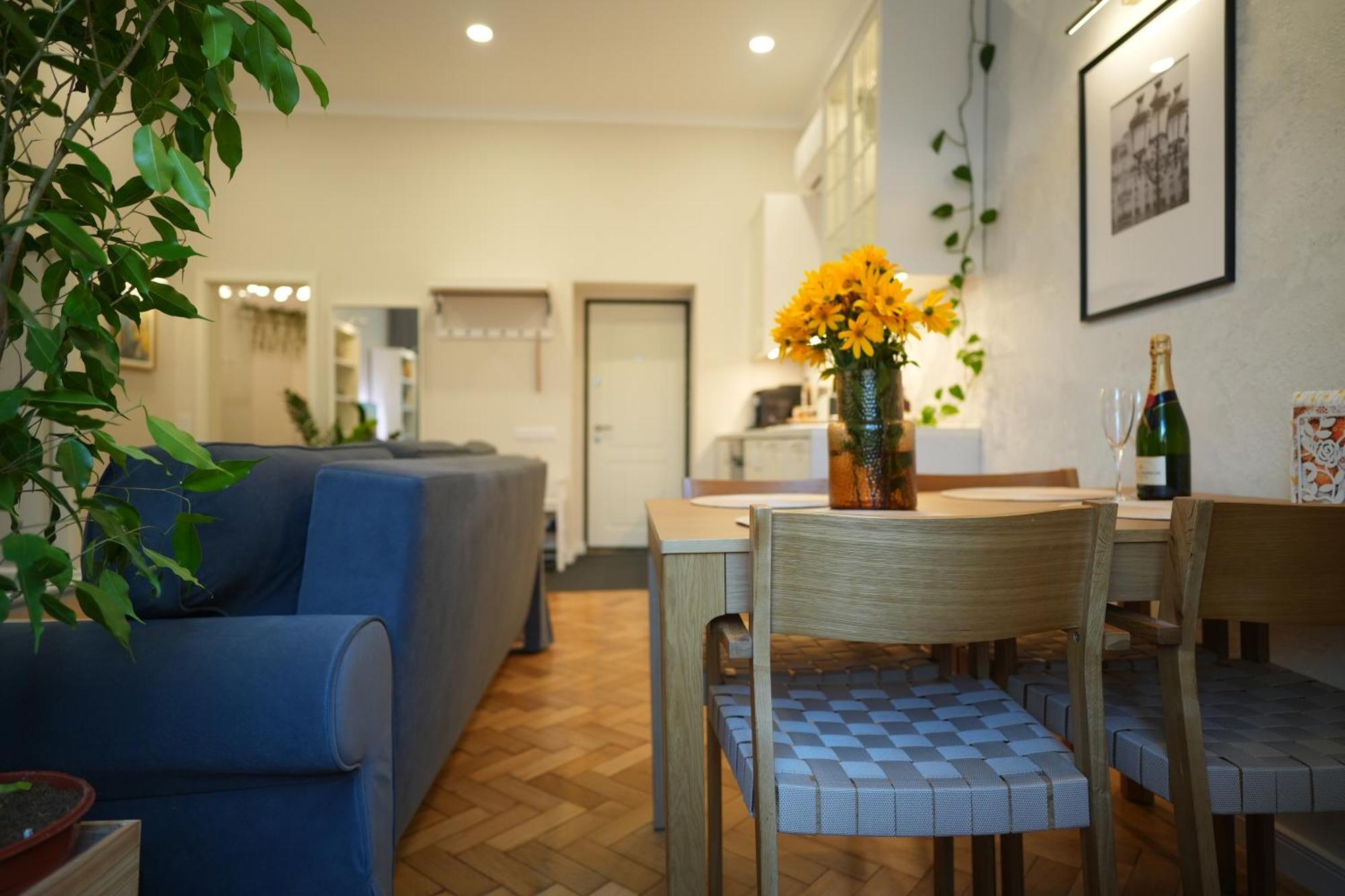Apartment In Historic Center, Quiet Area, Ac 시비우 외부 사진