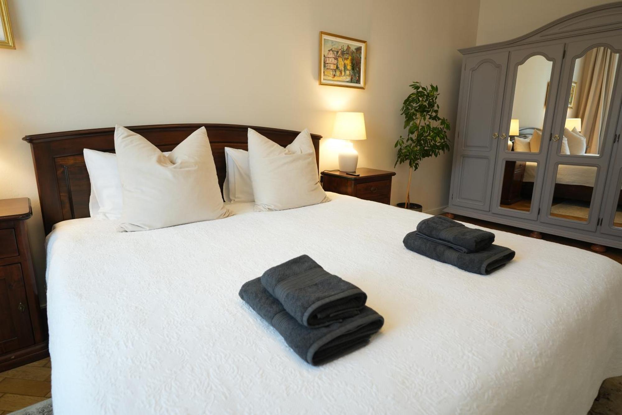 Apartment In Historic Center, Quiet Area, Ac 시비우 외부 사진